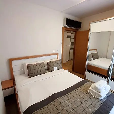 Del Puerto Hotel *